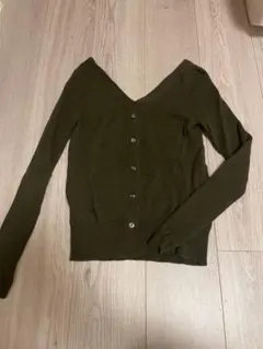 spickandspan オリーブグリーン Vネックニット