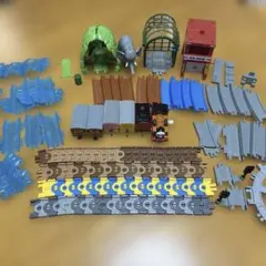 プラレール　ガチャガチャ　セット売り