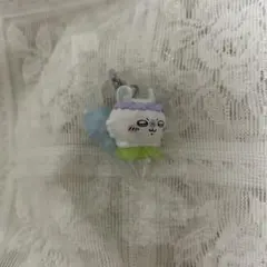 ちいかわ　人魚の島のひみつ　めじるしアクセサリー　モモンガ