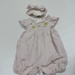 ピンクの花刺繍ロンパースとヘアバンドセット