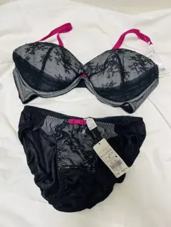 新品未使用品】Ravijourブラ+ショーツセット B70ショーツS パープル