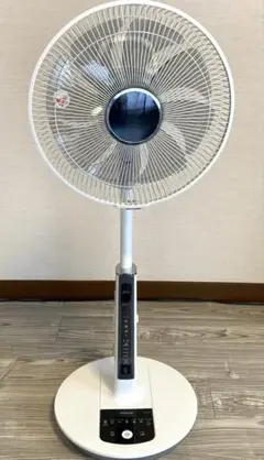Hitachi スタンド型扇風機 HEF-90M HITACHI HEF-90M 扇風機 2014年製