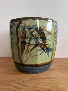 特大 ピータン 甕 壺 陶器 龍絵柄 めだか鉢・火鉢・傘立て - メルカリ