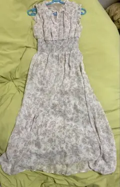 earth music&ecology花柄ノースリーブワンピース