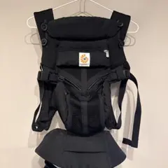 抱っこひも・スリング ergobaby OMNIbreeze ONYX BLACK Amazon.co.jp: オムニ ブリーズ OMNI breeze オニキスブラック エルゴ