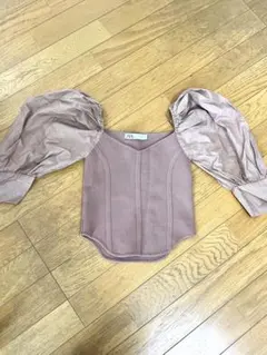 ZARA バルーンスリーブ ニットトップス
