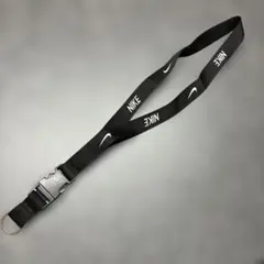 NIKE　ナイキ　ランヤード　ネックストラップのサムネイル