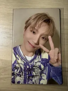 BOYNEXTDOOR ウナク The Action フーディ 特典トレカ