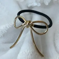 リボン結び　シンプル　ヘアゴム　ゴールド　メタル