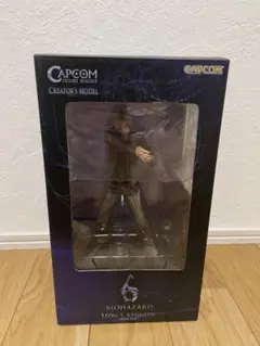 レオンSケネディ　クリエーターズモデルフィギュア
