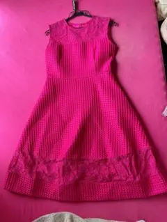 美品　プリマシェレル　レース付きノースリーブひざ丈ワンピース