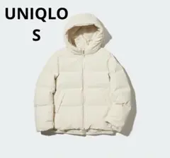 UNIQLO シームレスダウンパーカ　オフホワイト