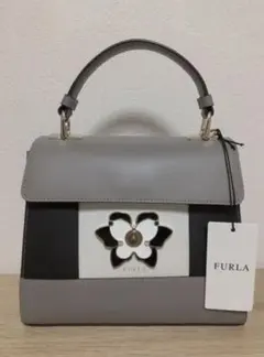 FURLA ハンド・ショルダーバッグ