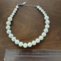 ホワイトパールビーズネックレス