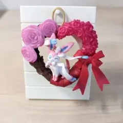 ポケモン ニンフィア フラワーリース フィギュアのサムネイル