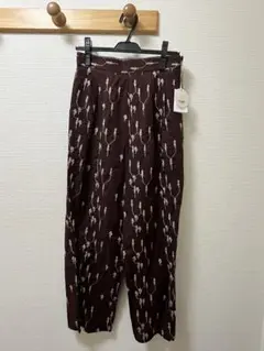 ヤマダヤ　オールインワン　ノースリーブ　黒　花柄　パンツ　新品未使用　９号 2026年最新】 ヤマダヤ パンツの人気アイテム - メルカリ