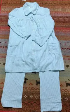 Item thumbnail for item 79b79f54-e18c-4059-a35e-fe0d5a2d8ed8