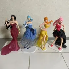 「ワンピース」 LADY EDGE：WEDDING 4体セット