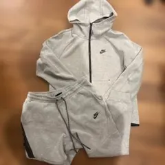 NIKE テックフリース セットアップ グレー