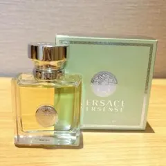 VERSACE VERSENSE （ヴェルサーチ）オーデトワレ 30mLのサムネイル