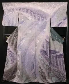 Item thumbnail for item 05e298fc-45b0-4d6c-b6ee-c2cf7cd9317b