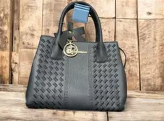 Item thumbnail for item f19d624f-d2ae-4a78-a475-88089401417e