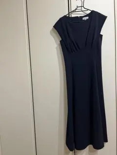 theory luxe FLOW KLARIワンピース ロング フレンチスリーブ - メルカリ