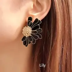 ✨ 黒 大きな 花 ピアス ブラック ゴールド ヴィンテージ レトロ エスニック