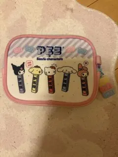 PEZ Sanrio characters ポーチ