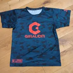 GIRAUDM迷彩Tシャツとadidas赤シャツセット　スポーツウェア