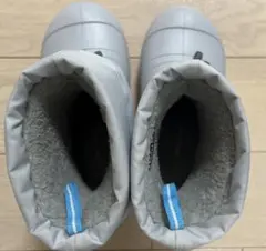 mont-bellブーツ2足とNORTH FACE手袋