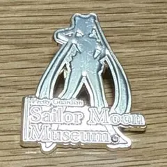 セーラームーンミュージアム限定　ロゴピンズ　セーラームーン