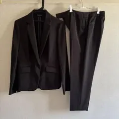 【美品】ESPRITMUR黒スーツ（白ラインあり）