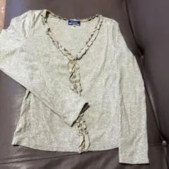 バーバリーブルーレーベル　フリル付きカーディガン