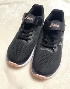 新品未使用　asics　レーザービーム　22cm 黒　キッズ　スニーカー