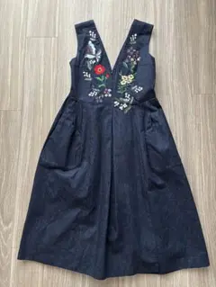 チェスティ　刺繍ジャンパースカート