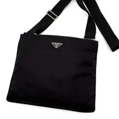 美品✨プラダ ショルダーバッグ 斜め掛け ナイロン 三角ロゴ 白タグ ブラック