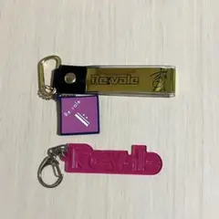 アイナナ　モモ　キーホルダー