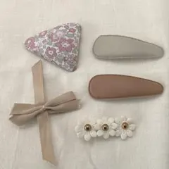 子ども　ヘアピン 5個セット さんかく　リバティ　レザー風　リボン　花