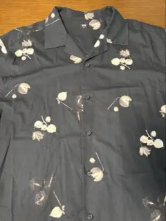 ユニクロフラワープリント 半袖シャツ ダークネイビー XL