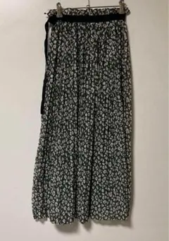 31 Sons de mode ヒョウ柄プリーツロングスカートのサムネイル