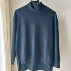 タートルネック ニット　ダークグリーン