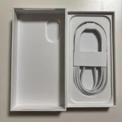 空箱　iPhone17 空箱　中身は充電ケーブルC