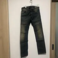 Diesel ダークブルー ストレートジーンズ