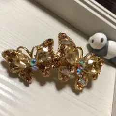 新色❤︎プレミアム限定231キラキラストーン付蝶々２匹のヘアクリップ　高級贅沢