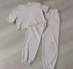 ナイキ　スウェット　セットアップ　S　ベージュ　上下セット　美品　刺繍ロゴ