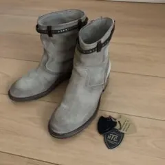 Item thumbnail for item cd81f7b4-d3e4-41af-b250-91360b50a3dd