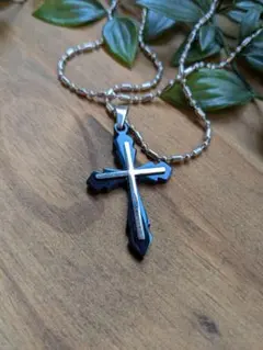 J重ね付け風ダブルネックレスクロスチャームシルバー黒ユニセックス