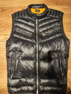 DIESEL ブラック ダウンベスト