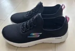 Skechers GOwalk ブラック スニーカー